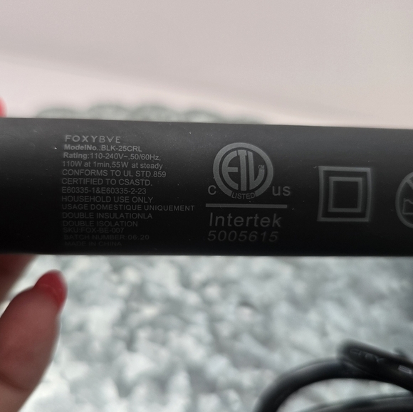 ⭐️40% Off⭐️Foxybae Hair Curling Wand 25 mm - Picture 7 of 9